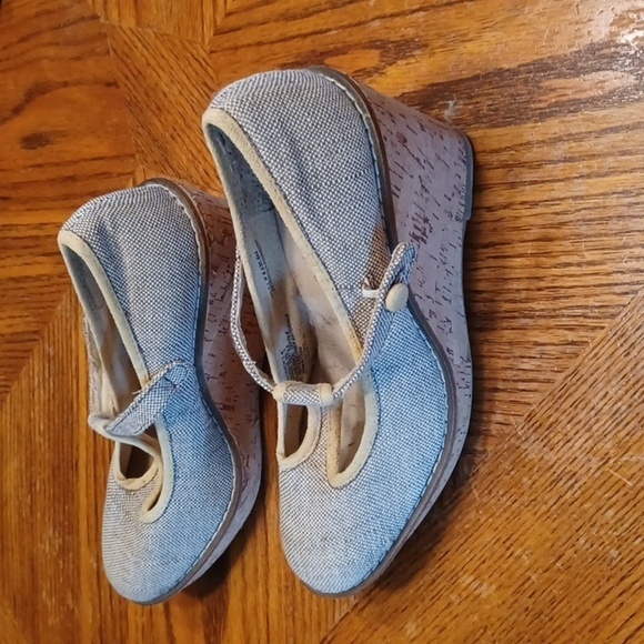 OLD NAVY DARK ACADEMIA TWEED WEDGE PLATFORMS - Picture 3 of 9